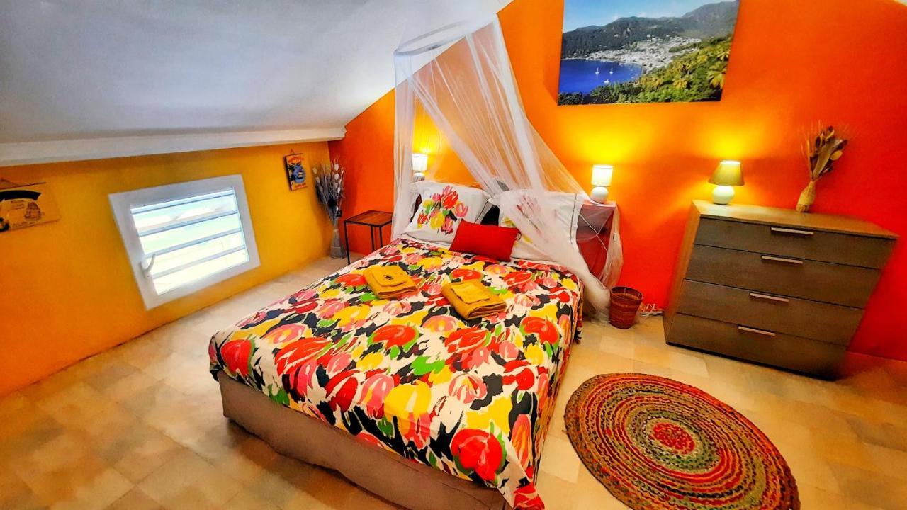 Studio T1 Bis La Belle Vue, Vue Mer, Wifi, Plage A 50M Le Moule Kültér fotó